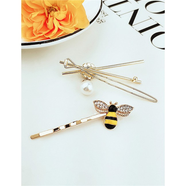 LRC Jepit Rambut Fashion Pearl Little Bee Hairpin Combination F57412