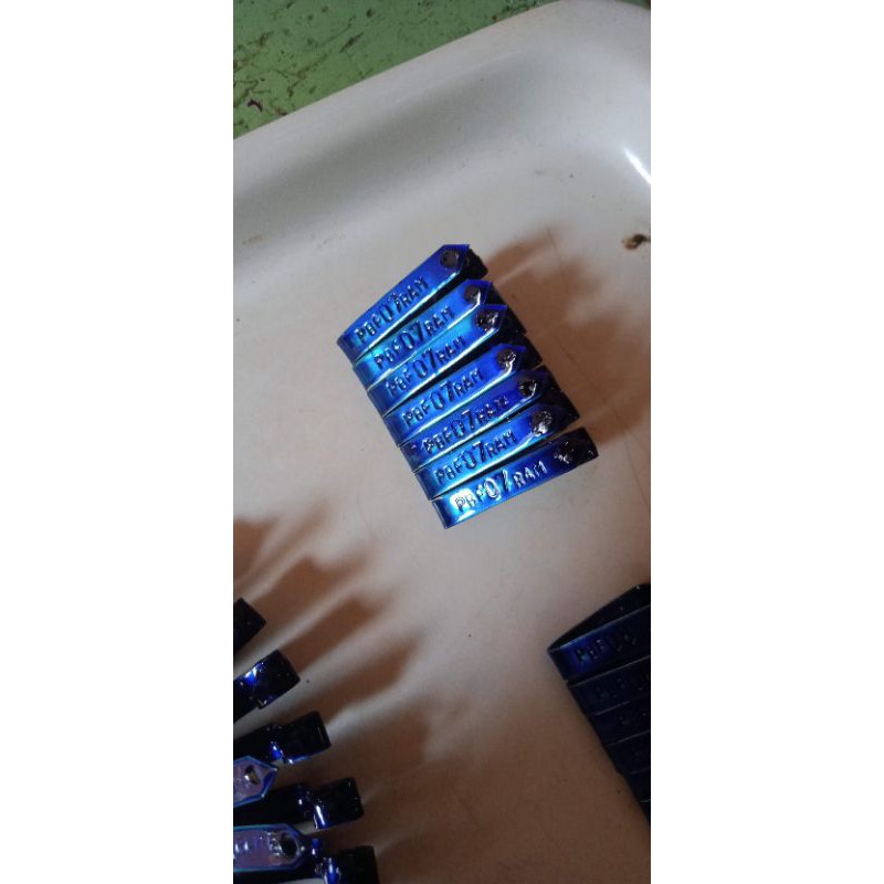 segel sayap ayam harga per 1 biji, bahan logam Kuningan asli..