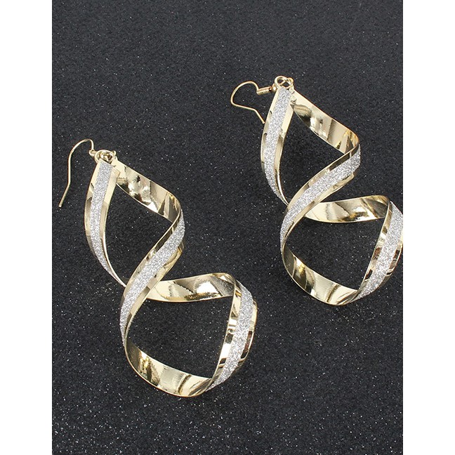 LRC Anting Tusuk Fashion Golden Geometric Spiral Frosted Hollow Alloy Earrings K44349