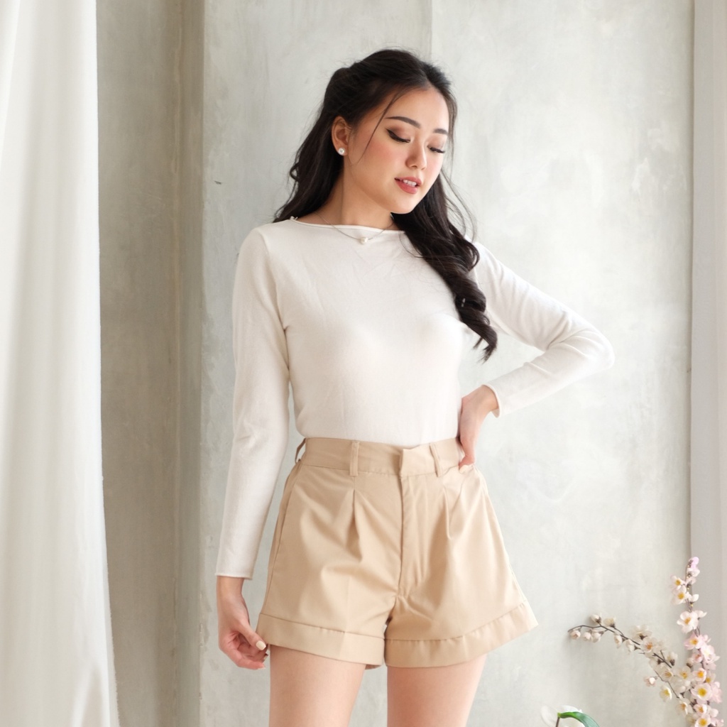 Jiyoun Short Celana Pendek Wanita