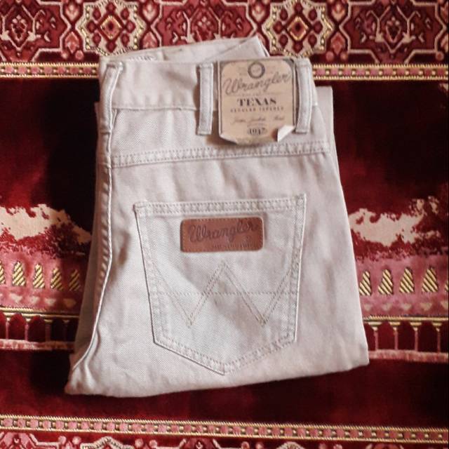 Celana Wrangler Texas Khaki Original
