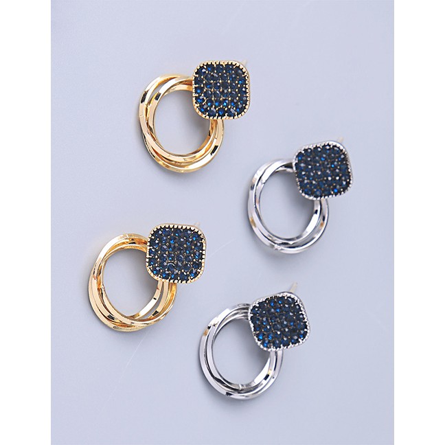 LRC Anting Tusuk Fashion Square White S925 Sterling Silver Double Earrings F89212