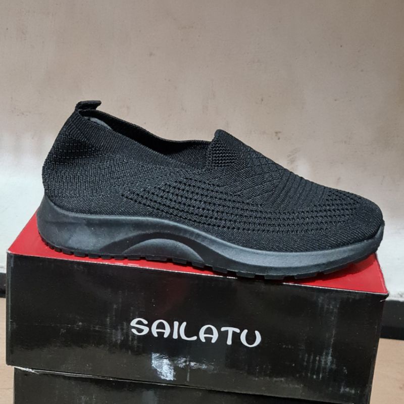 Sepatu rajut cantik paling empuk dan nyaman dipakai sepatu slip on wanita import sailatu mu