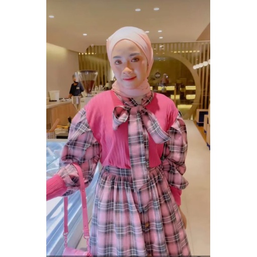 Kiran_OLShopp / Midi dress Fuschia mix Kotak Flanel by Meijiewang ORI Premium