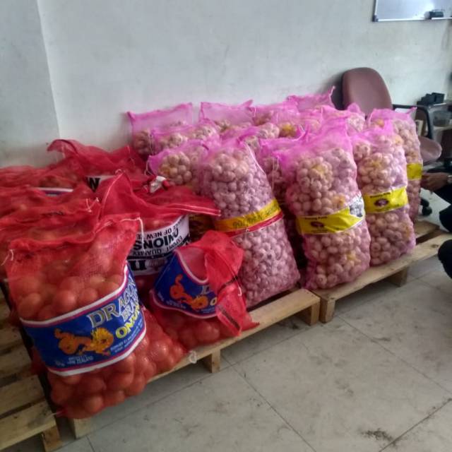 

Bawang Putih Kating dan Banci