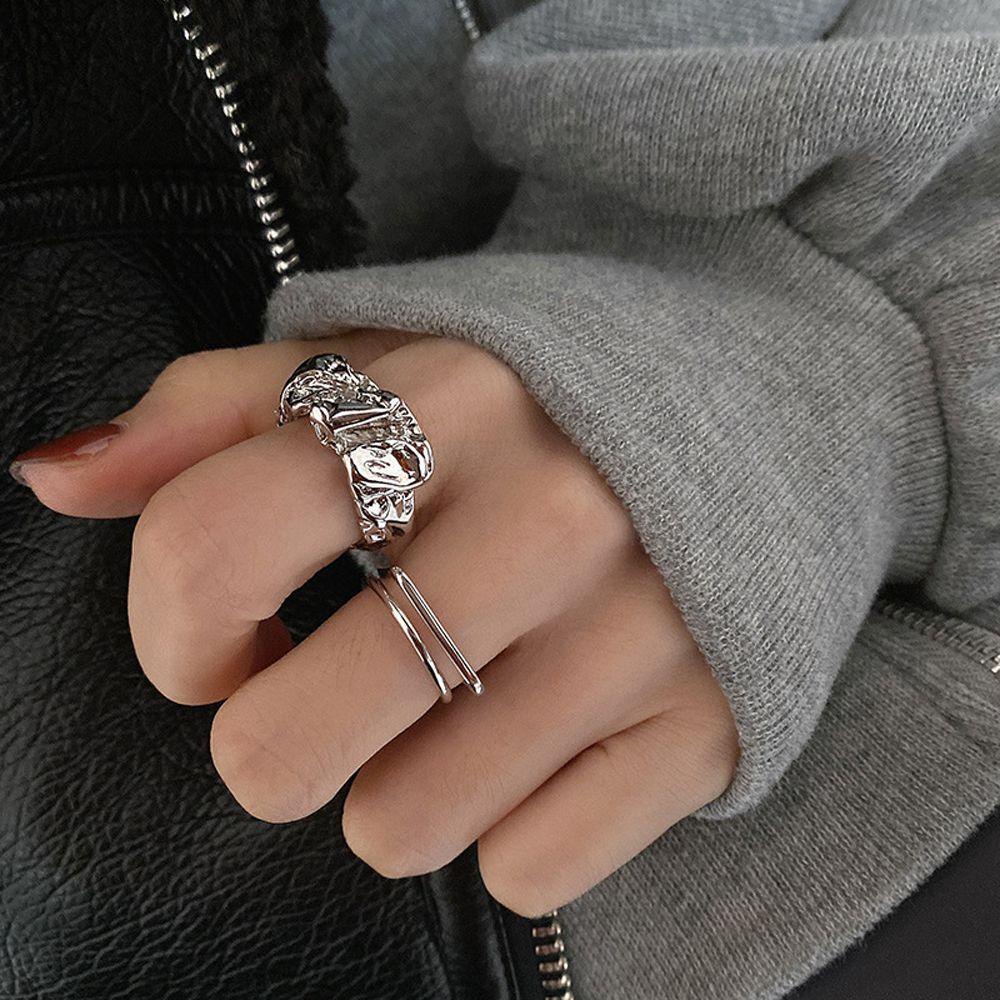 Needway Cincin Lipit Logam Elegan Fashion Pesta Perhiasan Hadiah Gadis Berlubang Gaya Korea