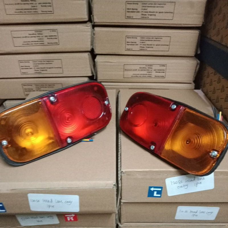 lampu rem  colt T120,