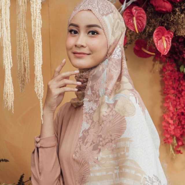 HARUM SCARF JEUMPA BY WEARING KLAMBY