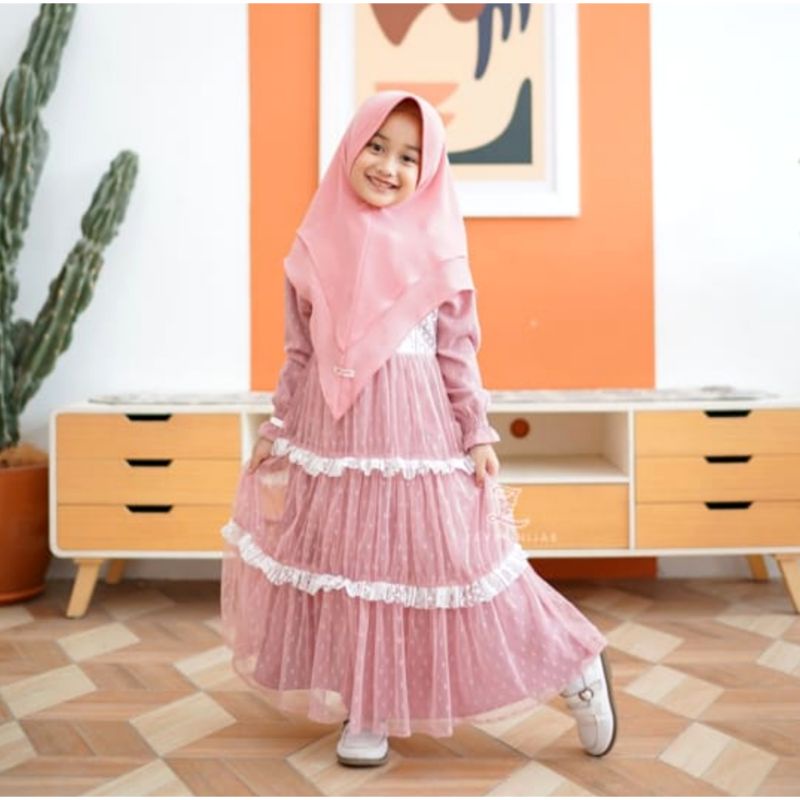 [PRELOVED] - ZAYRAHIJAB Gamis anak ainaa size 4