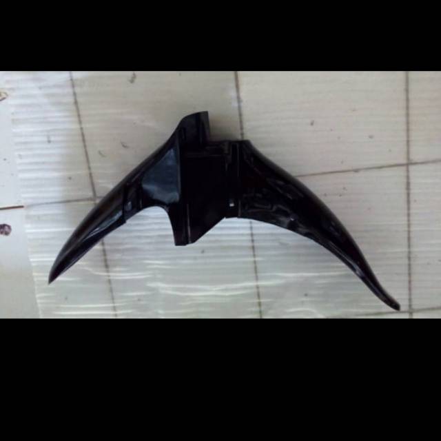 Spakbor depan satria hiu Malaysia