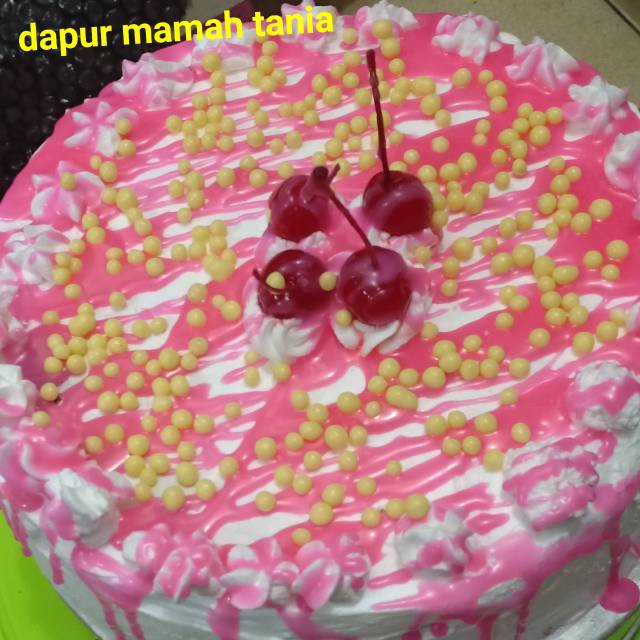 

Strawbery cake ukuran 16 cm
