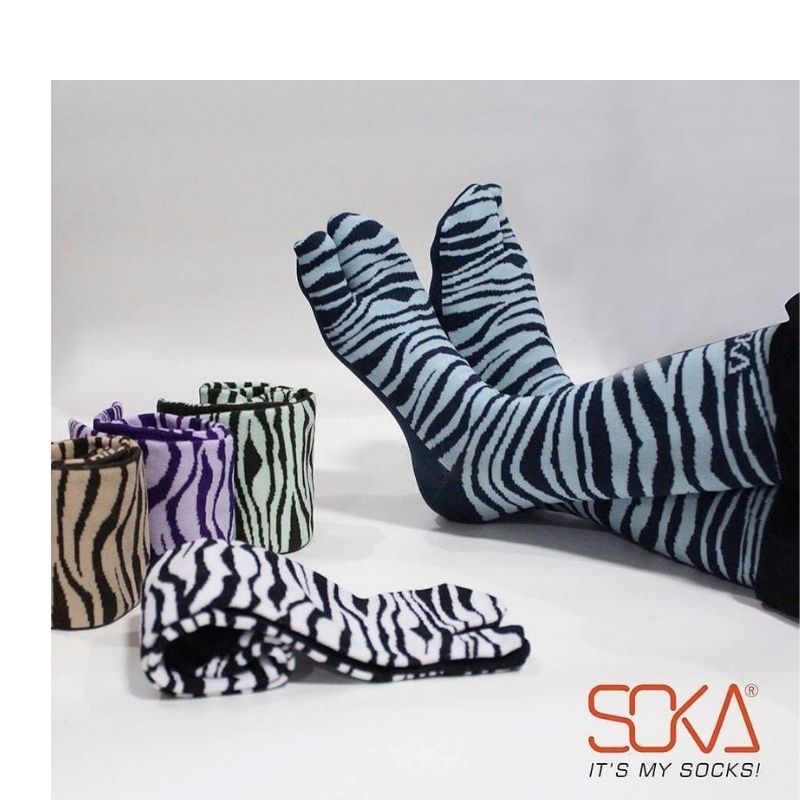 Kaos Kaki Jempol SOKA Essentials Motif Zebra