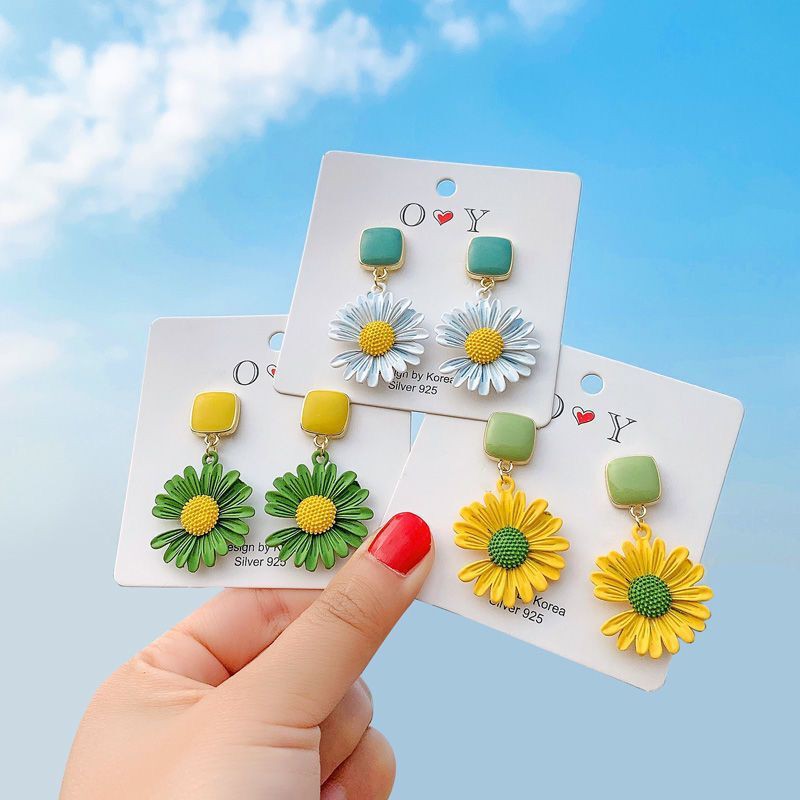 Anting Bunga DAISY 02 Sterling Silver S925 Gaya Korea Fashion Women Flower Earring Korean Style