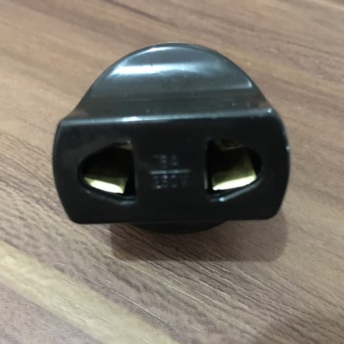 Adaptor Steker Dua Pin Broco Berkualitas Conversion Plug 844