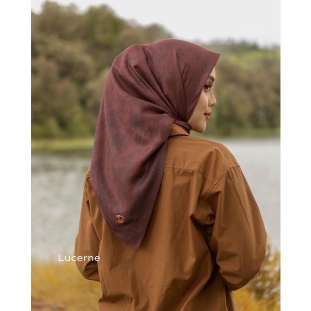 Hijab Segi Empat Motif  Lasercut MS Hijab /kerudung motif terbaru Jilbab Voal motif terlaris Jilbab deeka-Ms 37