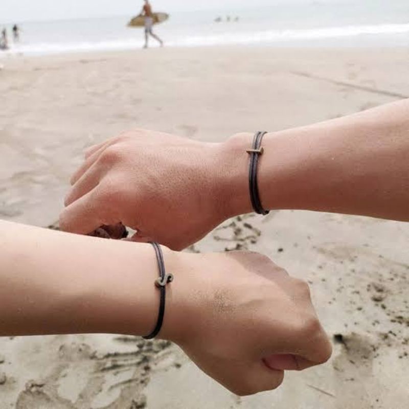 gelang couple inisial | gelang huruf couple