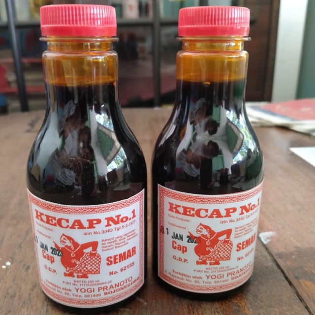

Kecap semar merah