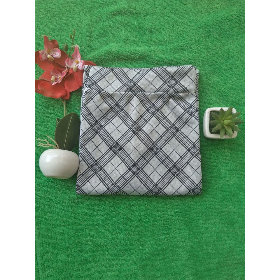 ROK SPAN KNITTED rok tartan panjang span rok kotak kotak panjang span rok kekinian panjang fashion muslim rok kekinian remaja rok kekinian wanita rok span panjang rok gaul cewek keren rok gaul wanita panjang rok terbaru wanita-putih motif baru