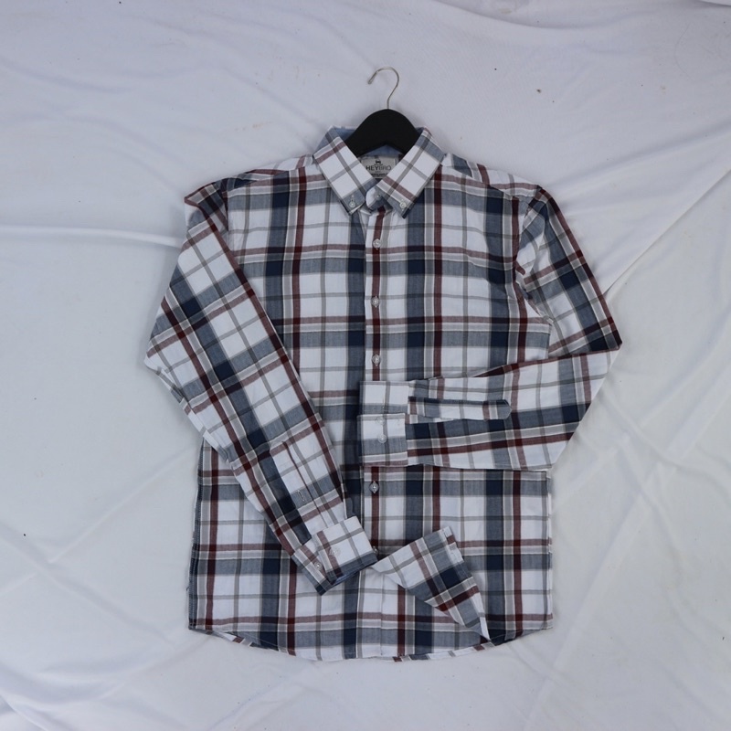 Kemeja kotak kotak by HEYBRO