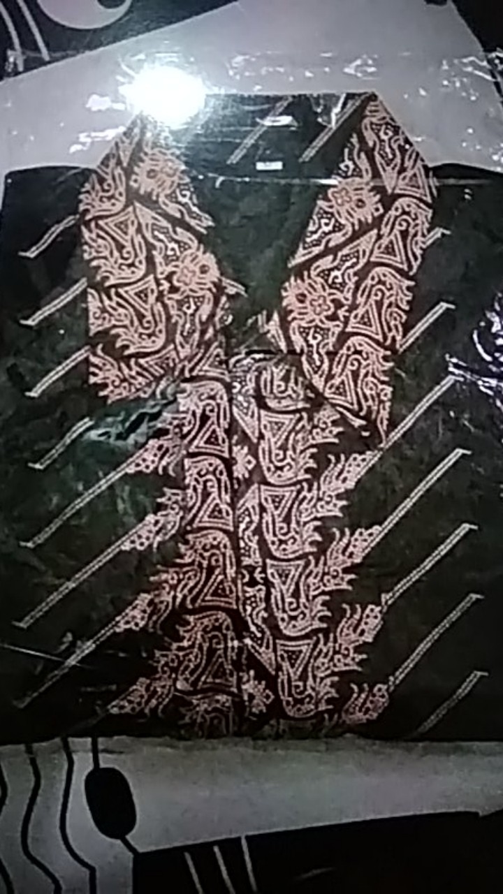 Kemeja Batik Pria Lengan Pendek  Bswart  Hrb026