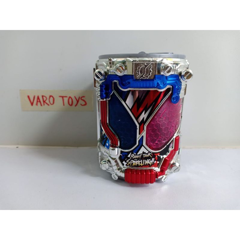 DX KAMEN RIDER BUILD FULL BOTTLE RABIT TANK