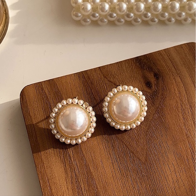 Anting Mutiara Bunga ins Temperamen all-match Desain Wanita earrings ear clip