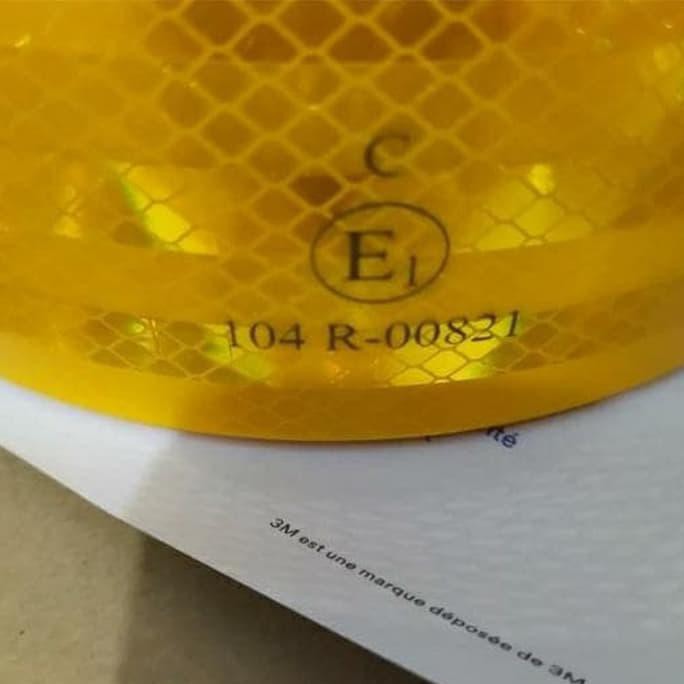 

orderan stiker khusus PT Trit indonesia