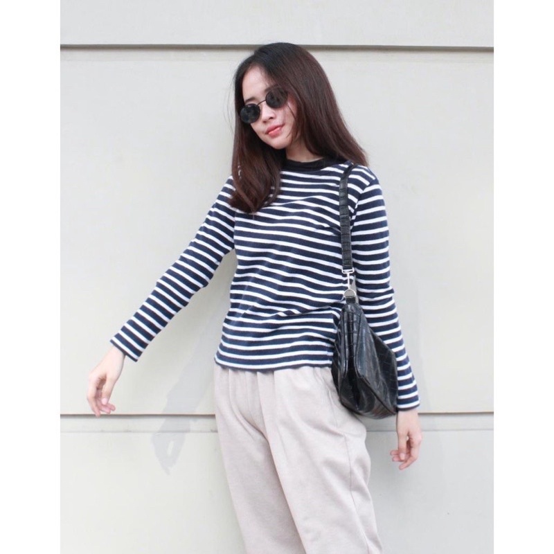 KAOS UNIQLO MANSET UNIQLO PRELOVED BAJU ATASAN UNIQLO