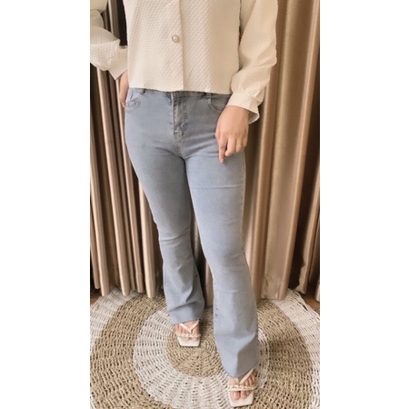 Jeans Cutbray unfinish 4181