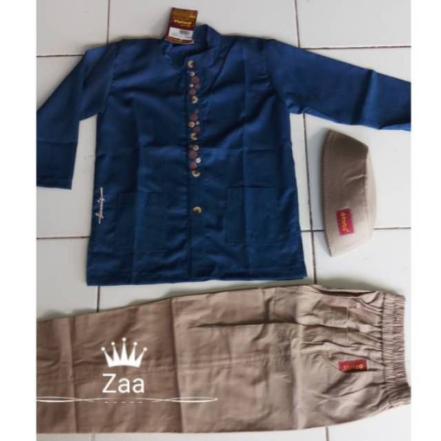 Koko anak dannis D button size 8