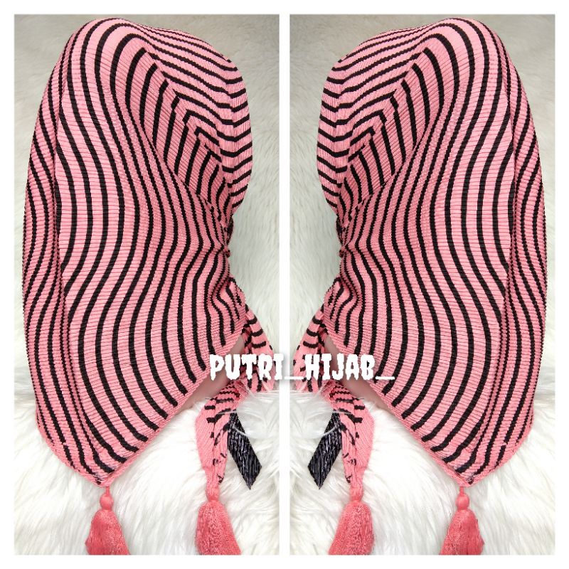 BARU kerudung segiempat plisket motif ||jilbab segiempat plisket motif salur  || Hijab segiempat pli