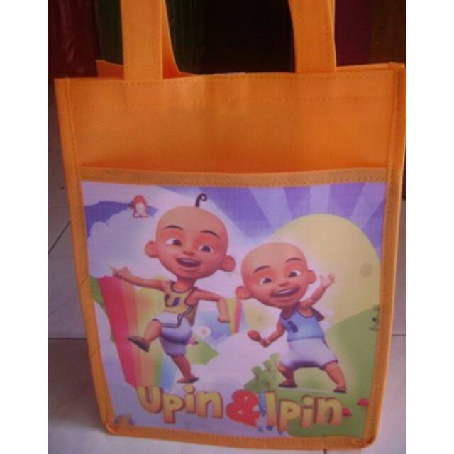 

TAS KANTONG KARAKTER KARTUN UPIN IPIN | TAS ULTAH ANAK | TAS KADO GOODIE BAG MURAH, LUCU | K64