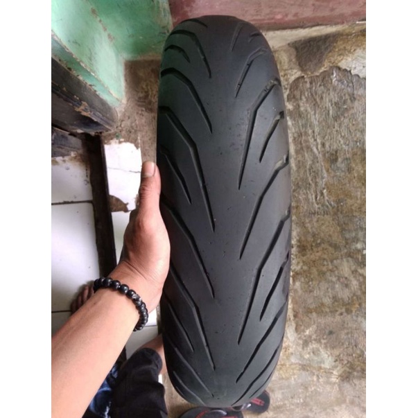 Pirelli angek ring 17