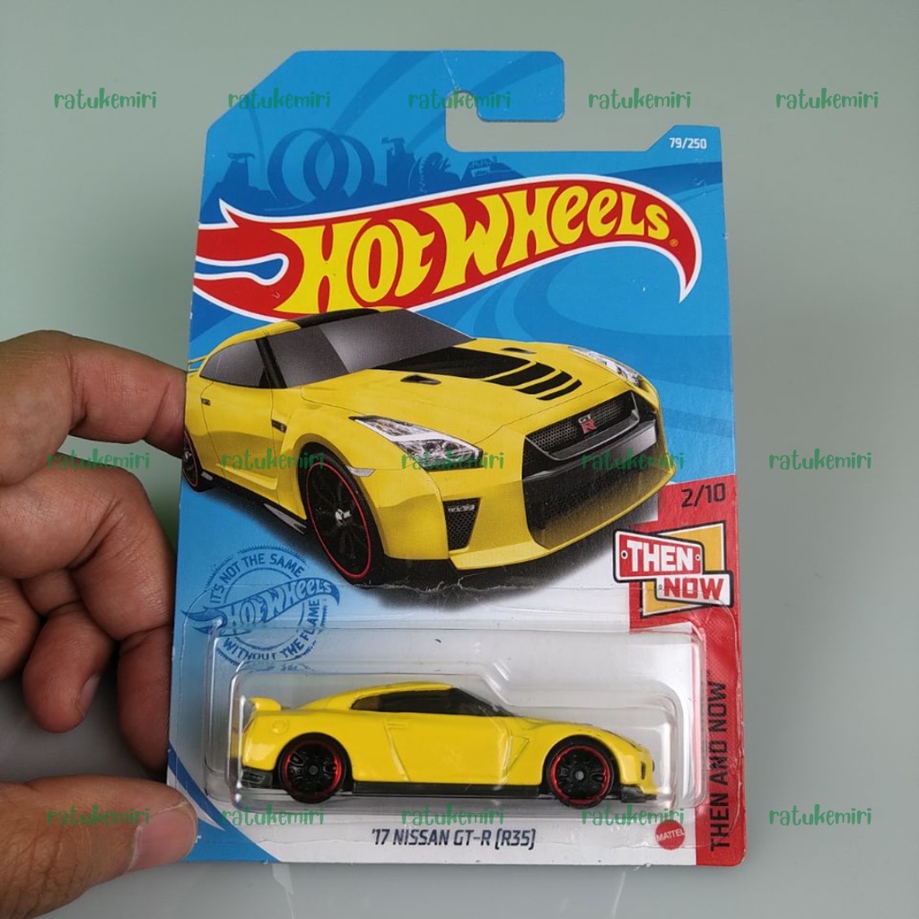 Jual Hot Wheels NISSAN GT-R R35 Seri Then and Now - Diecast Hotwheels ...