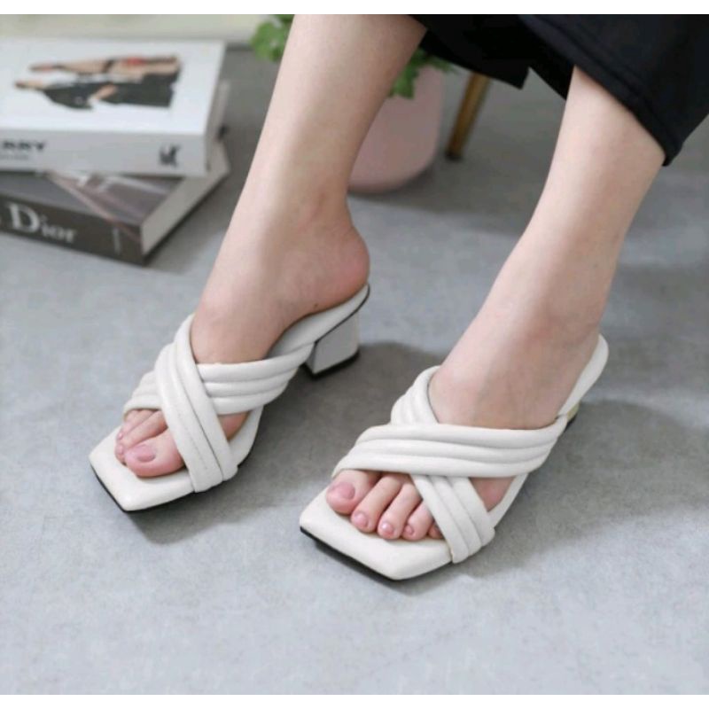 Sandal Wanita Hels Hak Tahu Premium Serlina SDH238