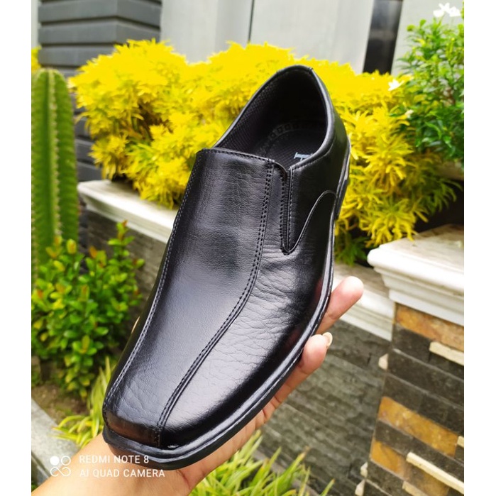 SEPATU PANTOFEL PRIA KANTOR PASKIBRA SIZE 39-43 100% MURAH BERKWALITAS