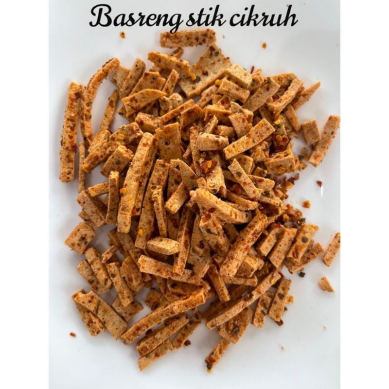 

Basreng pedas daun jeruk isi 500 gram original bakso goreng bangsreng