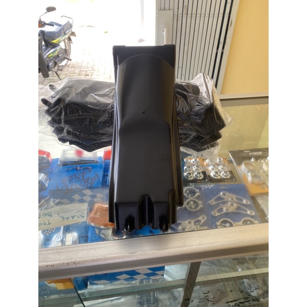 Sambungan slebor spakbor kolong belakang GL100 GL125 CBk5 CB k5 CG detail original