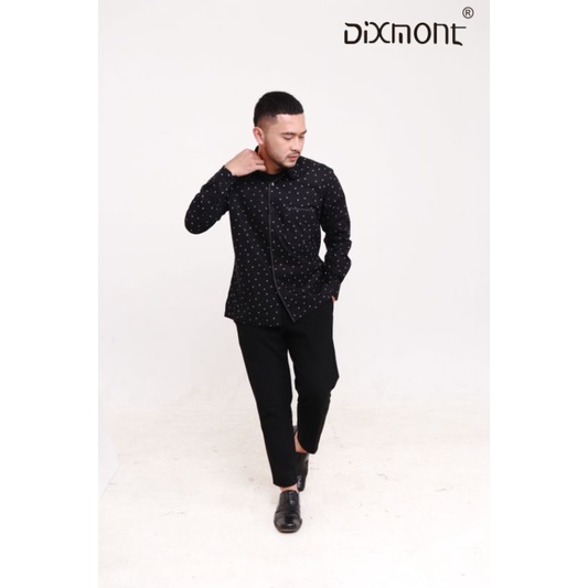 Dixmont Kemeja Pria Basic Formal Motif Lengan Panjang Hem ML00921