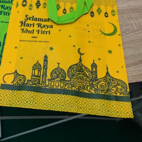 

SARANA21 Goodie Bag Lebaran 38x42.5+8cm - Kuning