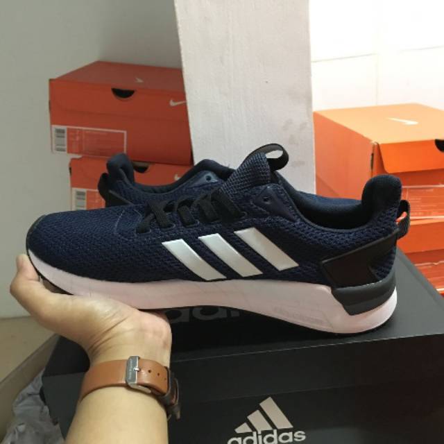 Sepatu adidas/ adidas ori/ adidas Questar ride original 100%