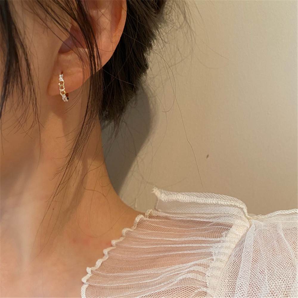 【COD Tangding】Korean Temperament Simple Design Sense of Chain Earstuds Diamond Earclasp French Earrings Fashion Jewelry