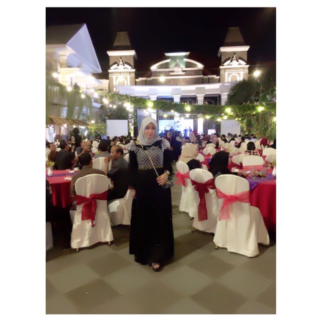 Preloved Gaun hijab Pesta