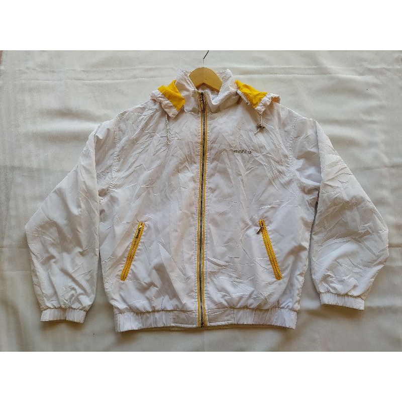ACTIV SPORT JAKET ORIGINAL SECOND / BEKAS