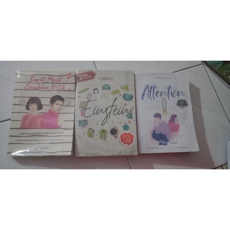 BUKU YOURKIDDLE 4 MENIT 9 DETIK, ATTENTION, EINSTEIN