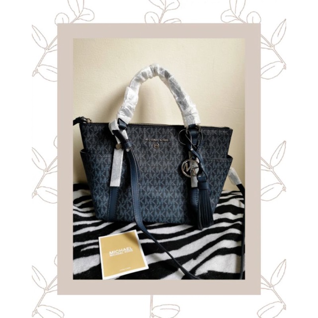 Michael Kors Sullivan Original New