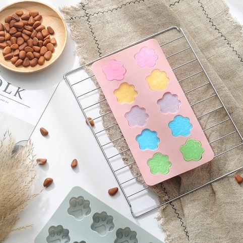 10 Holes Non-stick Chocolate Molds Cookie Cat Dog Paw Print Animal Silicone Chocolate Ice Mold