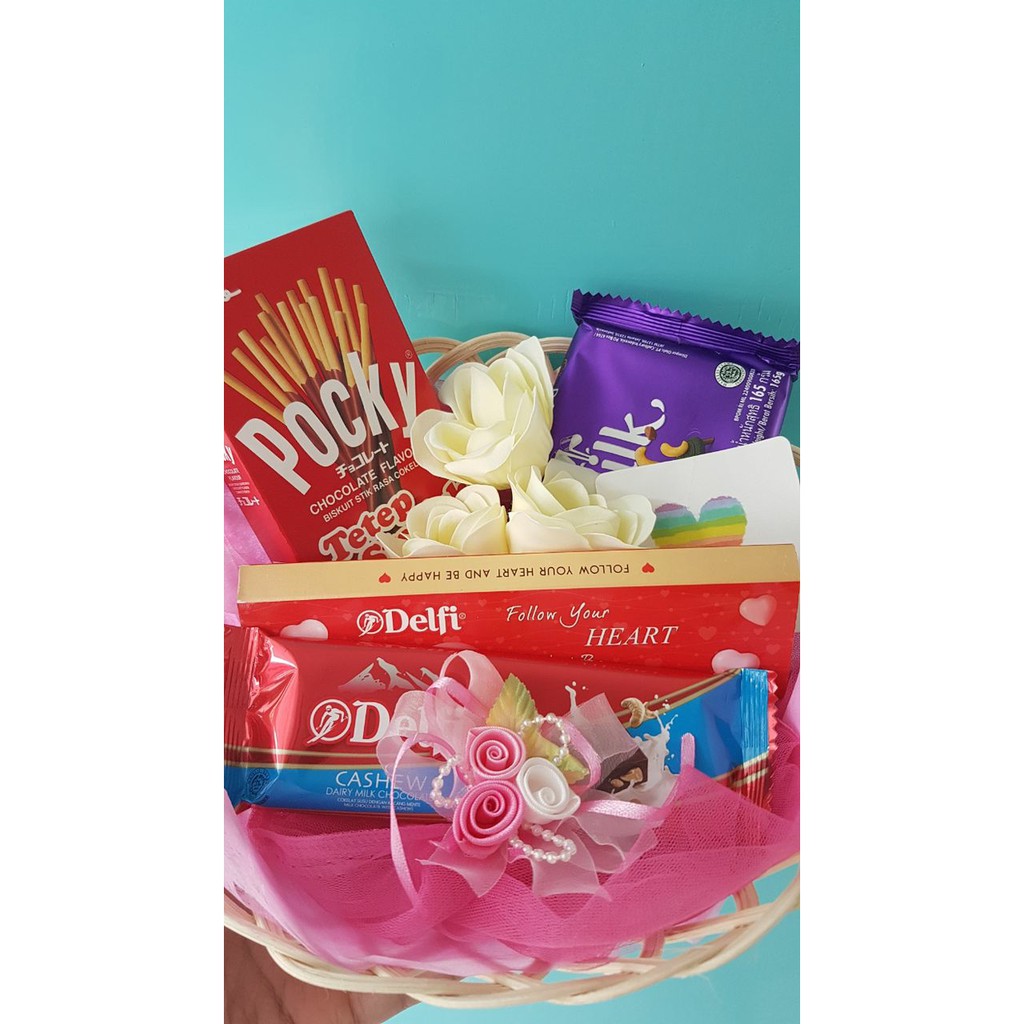 

Kado/Hadiah/Hampers/Coklat Valentine - Paket Coklat Valentine 3