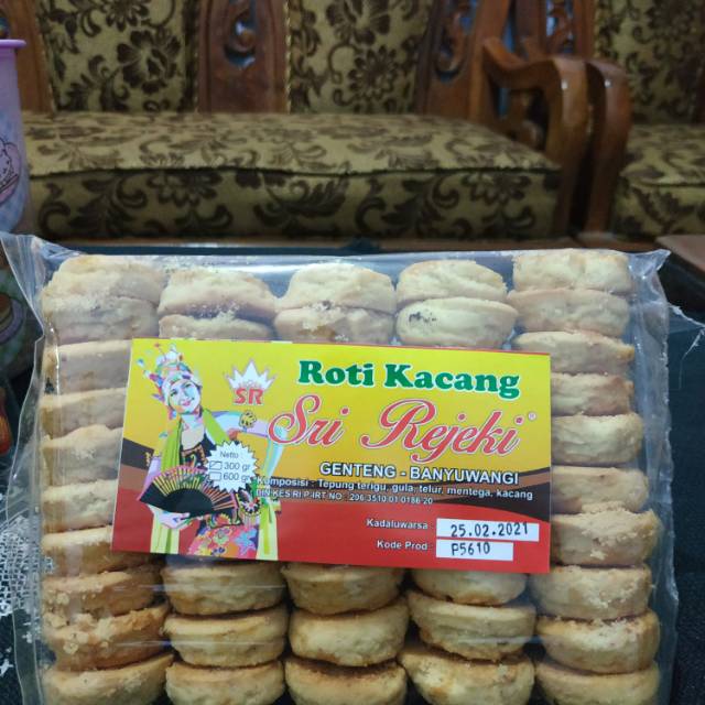 

Kue kacang/ Roti kacang Kue Lebaran