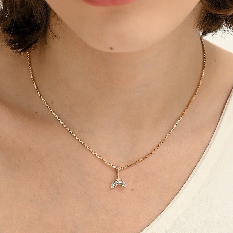 mermaid tail necklace by ohkayoo